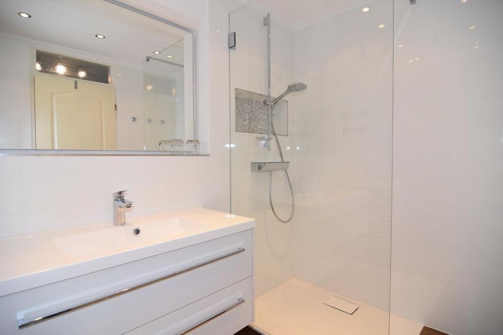 Metropol, Whg 271, Landseite Mit Traumblick *